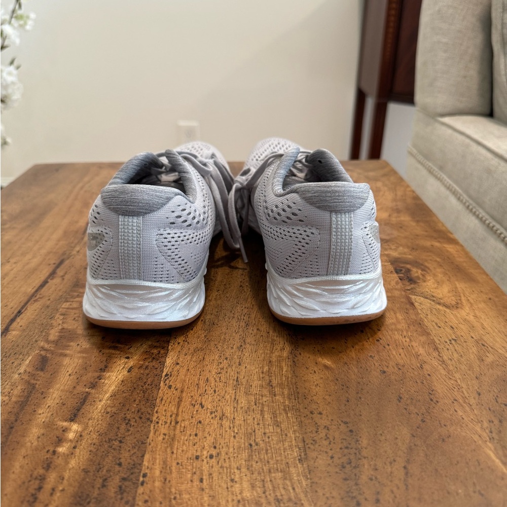 New Balance Fresh Foam Arishi Running Shoe - Women’s 9.5 - Picture 4 of 9